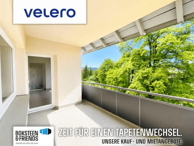 Großzügige, sanierte 4 Zimmer Wohnung mit modernem Wohnkomfort!