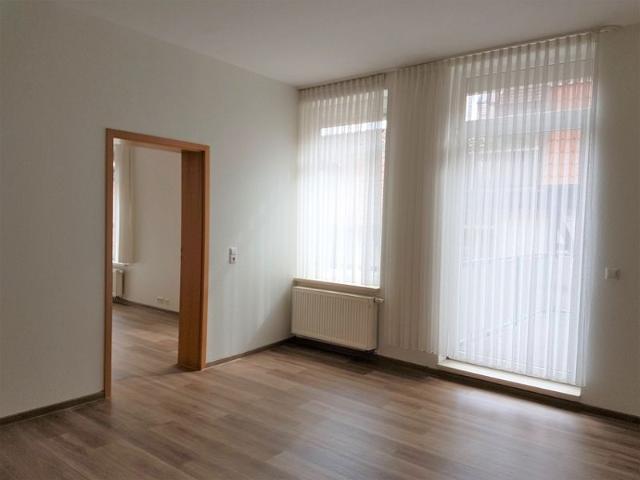 Großzügige Stadtwohnung auf zwei Etagen mit eigenem Hauseingang!