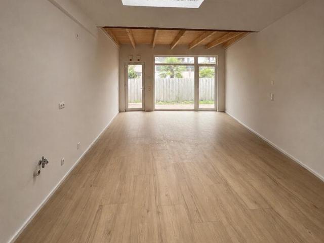 Großzügige Studio Maisonette mit Schlafgalerie in der Neustadt