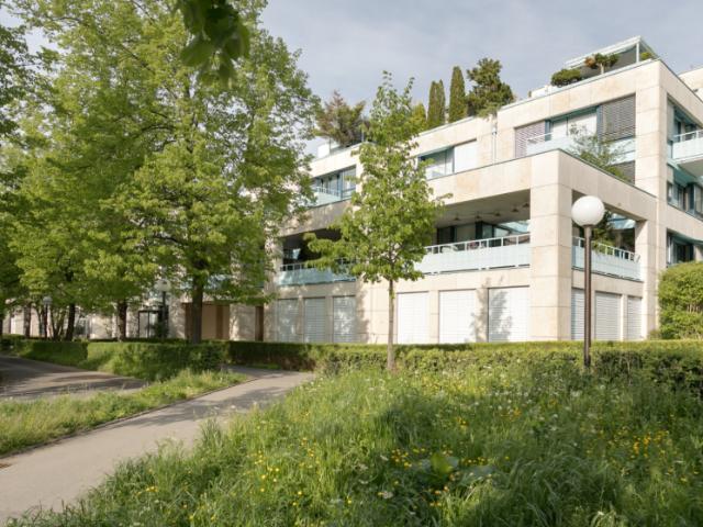 Grosszügiger Archiv /Abstellraum direkt neben Metalli