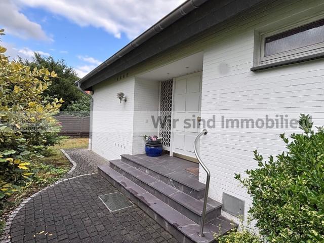 Großzügiger Bungalow auf großem Grundstück