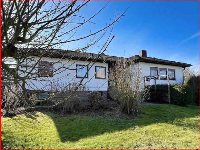 Großzügiger Bungalow in ruhiger Lage