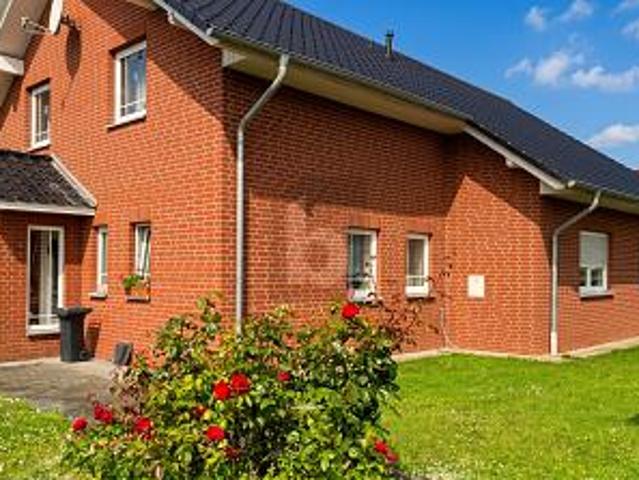 GROßZÜGIGER BUNGALOW MIT ERWEITERUNGSMÖGLICHKEITEN
