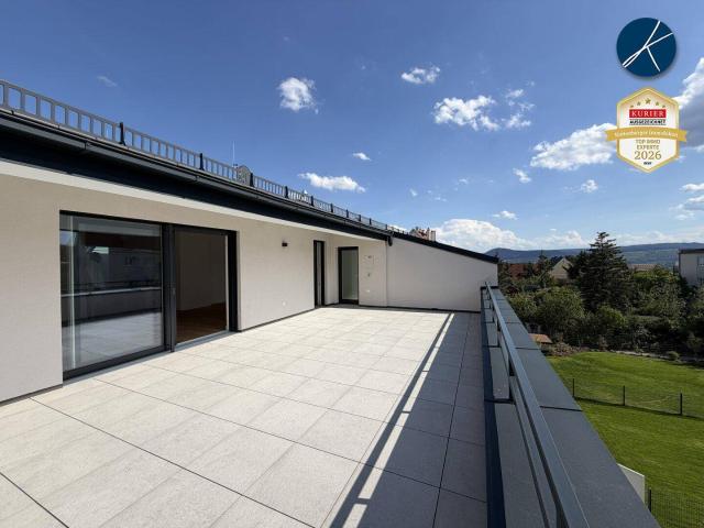 Großzügiger Dachgeschoßtraum mit 58m² Terrasse Top 10 Erstbezug!