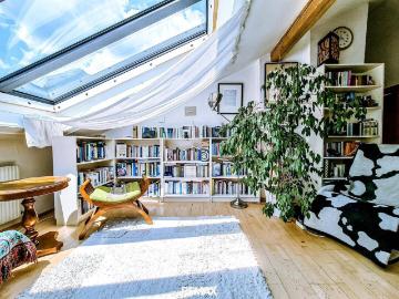 Großzügiger Wohntraum in Thaur: 144 m² Wohnjuwel mit Balkon & Innsbruck Nähe