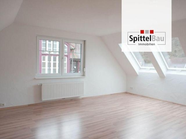 Großzügiges 1,5 Zimmer Appartement in Schramberg zu vermieten!