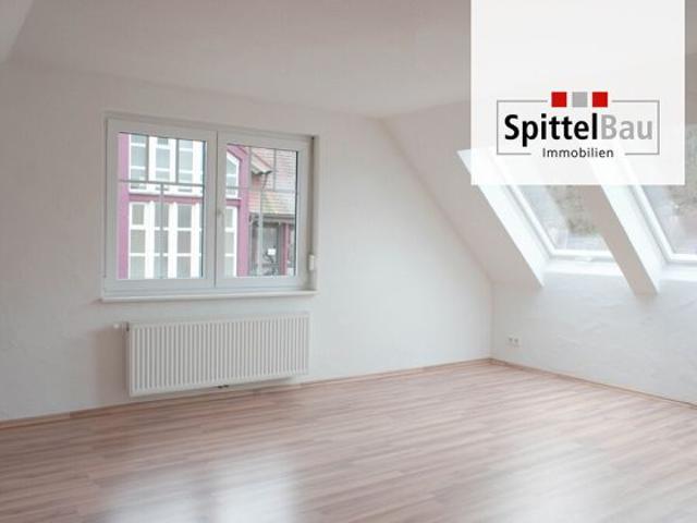 Großzügiges 1,5 Zimmer Appartement in Schramberg zu vermieten!