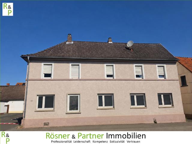 Großzügiges 1 2 Familienhaus in zentraler Lage von Mainhausen!