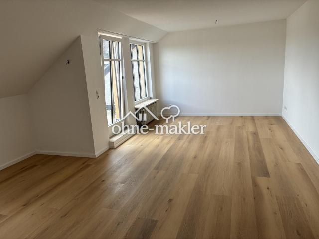 Großzügiges 1 DG Apartment mit Loggia