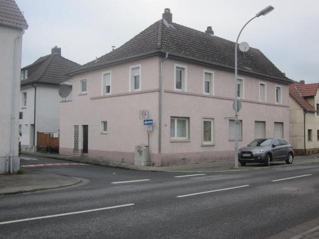 Großzügiges 2 Familienhaus mit Anbau + Hof in Mainhausen !