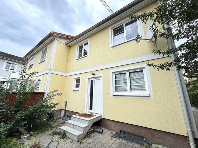 Großzügiges 4 Zimmer Haus mit Garten
