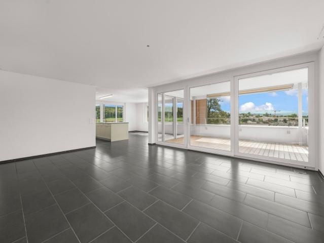Grosszügiges 5.5 Zimmer Wohnjuwel mit Weitblick – modern, hochwertig und familienfreundlich