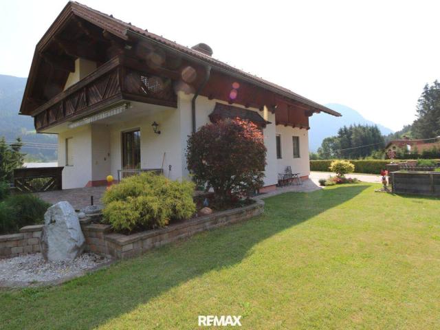 Großzügiges 6 Zimmer Einfamilienhaus mit Garten, Terrasse & Garage in Treffen, Kärnten!