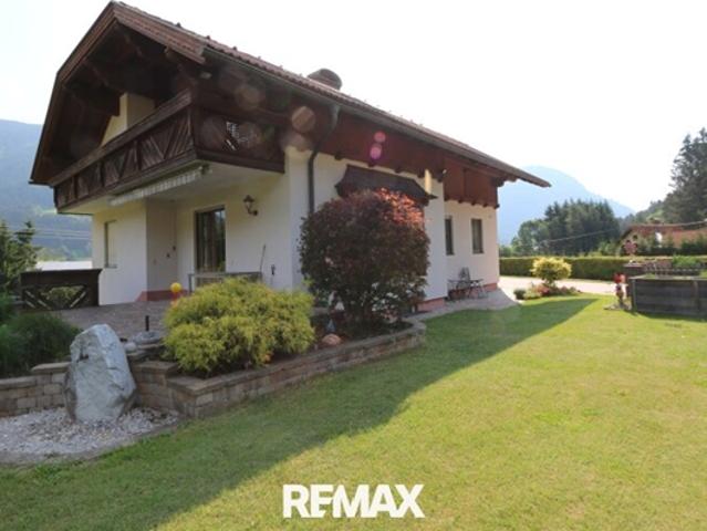 Großzügiges 6 Zimmer Einfamilienhaus mit Garten, Terrasse & Garage in Treffen, Kärnten!