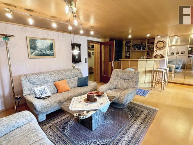 Großzügiges 6 Zimmer Einfamilienhaus in guter Gablitzer Lage mit Garten und Garage!