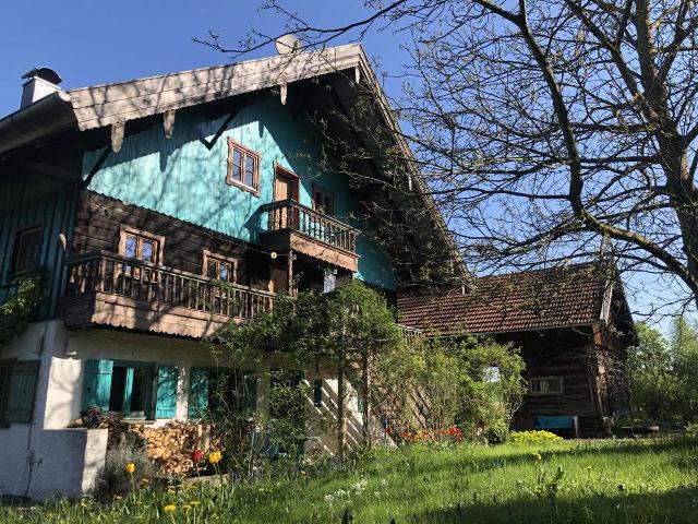 Großzügiges Anwesen auf 5.500 m² ehemaliges Bauernhaus mit Scheune, Platz & vielen Möglichkeiten