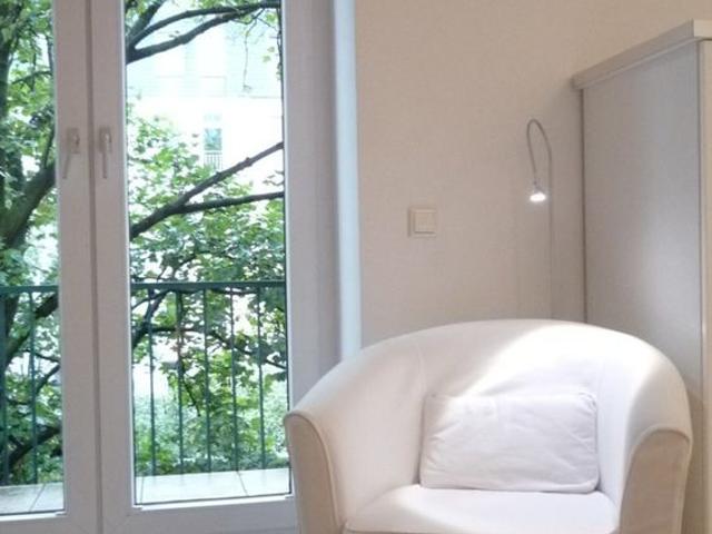 Großzügiges Altbau Apartment nahe Lorettostrasse