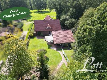 Großzügiges Generationenwohnhaus in idyllischer Randlage von Augustfehn