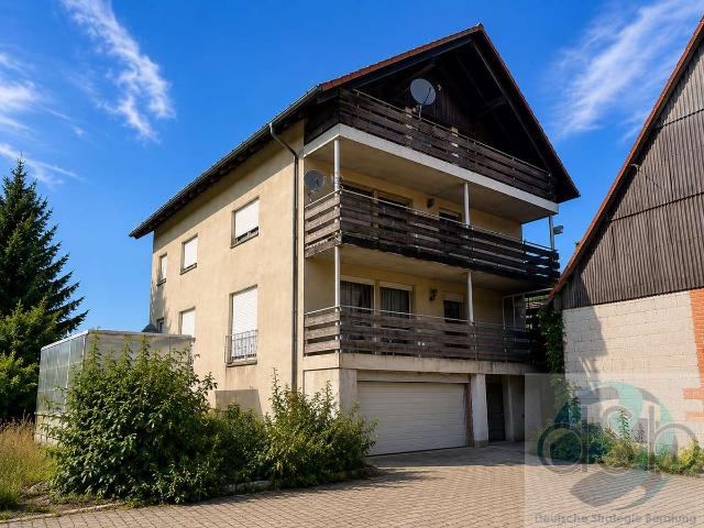 Großzügiges Dreifamilienhaus mit 320 m² Wohnfläche – geräumt, vielseitig nutzbar & sofort verfügbar