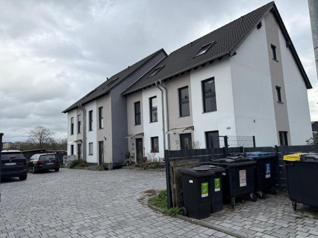 Großzügiges Endreihenhaus mit großem Garten