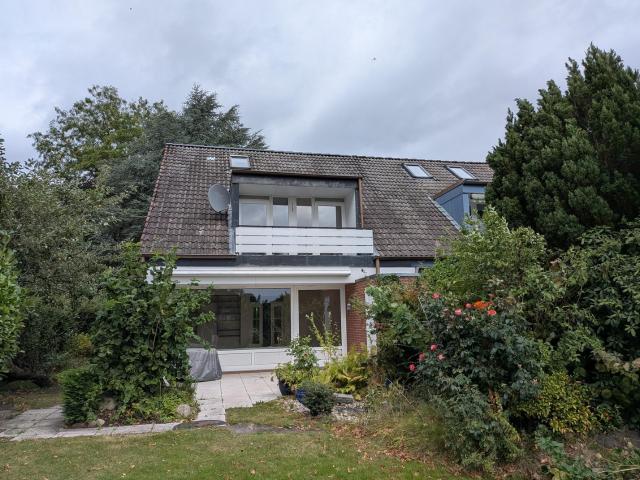 Großzügiges Endreihenhaus, Südterrasse und 3 Schlafzimmern in ruhiger Lage