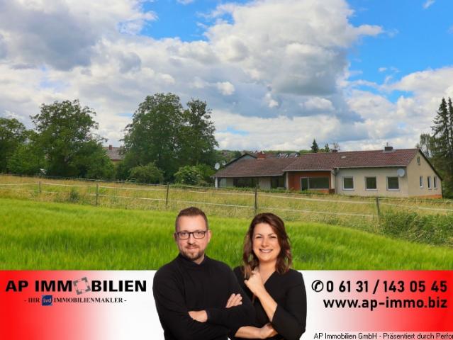 Großzügiges Ensemble Selbst bewohnen und vermieten! *Provisionsfrei f.d. Käufer