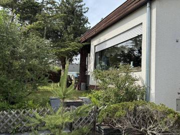 Großzügiges EFH mit 190m² Wfl 7 Zi 4 Schlaf 665 m² Grund, ruhig gelegen in Herzogenaurach