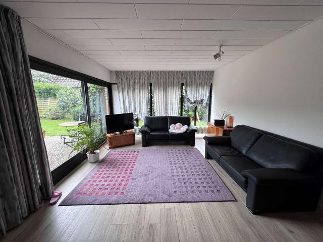 Großzügiges EFH mit Garten, Einbauküche u. Carport in ruhiger Wohnlage in Stade Thun