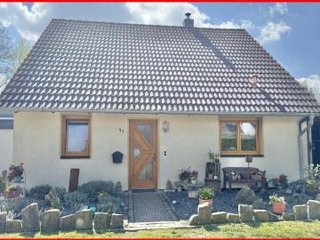 Großzügiges EFH in ruhiger Lage
