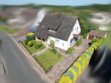 Großzügiges Einfamilienhaus mit 968 m² Grundstück und viel Gestaltungsspielraum