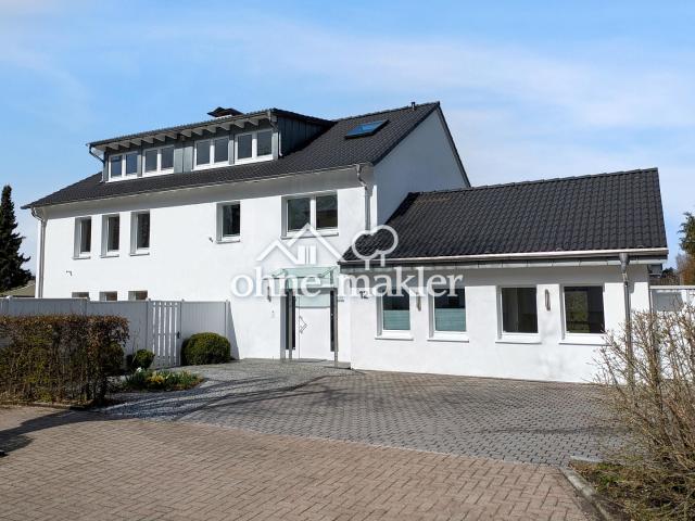 Außergewöhnlich großzügiges Einfamilienhaus mit 389 m² Wohnfläche in Halver