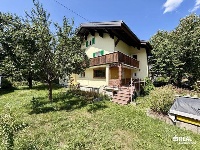 Großzügiges Einfamilienhaus mit tollem Garten in ruhiger Lage