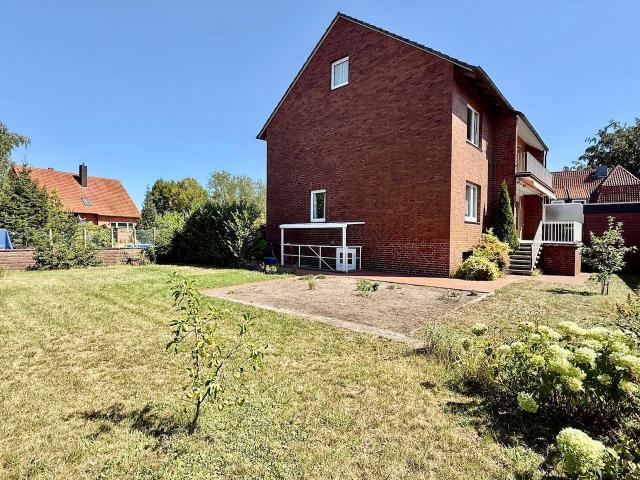 Großzügiges Einfamilienhaus mit vielfältigen Nutzungsmöglichkeiten in Helstorf
