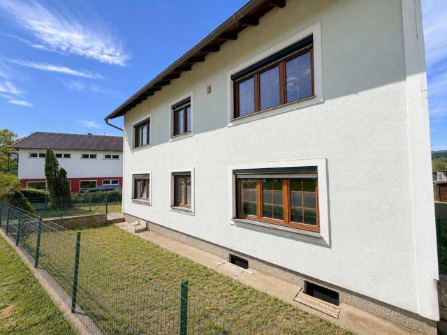 Großzügiges Einfamilienhaus mit Blick auf die Hohe Wand und den Schneeberg in Höflein