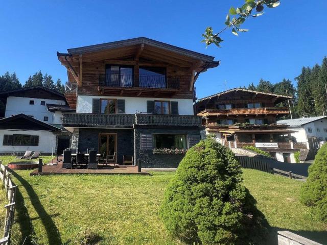 Großzügiges Einfamilienhaus mit Kaiserblick