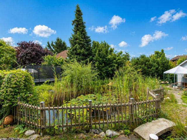 Großzügiges Einfamilienhaus mit Seeblick – traumhaftes Grundstück am Lechnerberg