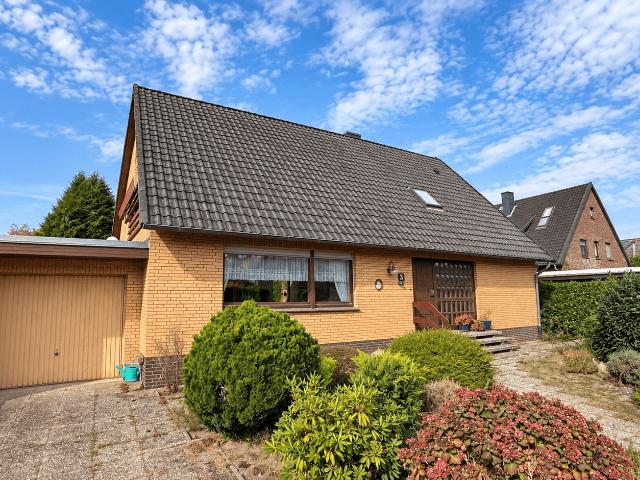 Großzügiges Einfamilienhaus auf 1.327 m² Grundstück – viel Platz und Potenzial in Borstel