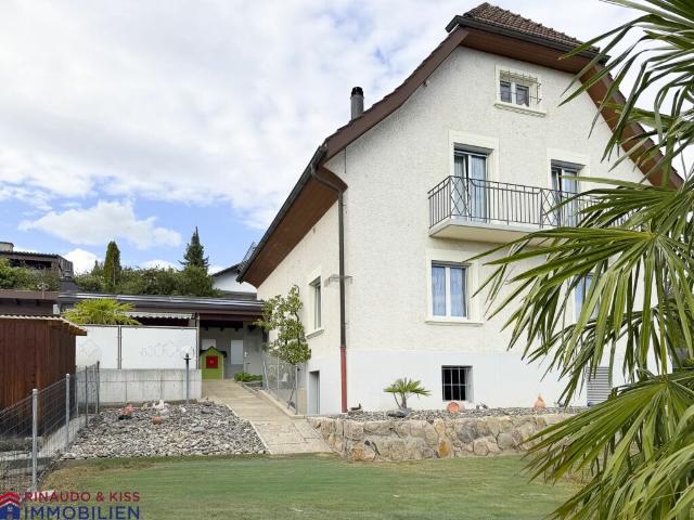 Grosszügiges Einfamilienhaus exklusive Lage mit Alpensicht