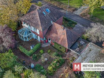 Großzügiges Einfamilienhaus im Stadtvillastil mit ausgebautem Dachgeschoss Obj. Nr. 6560