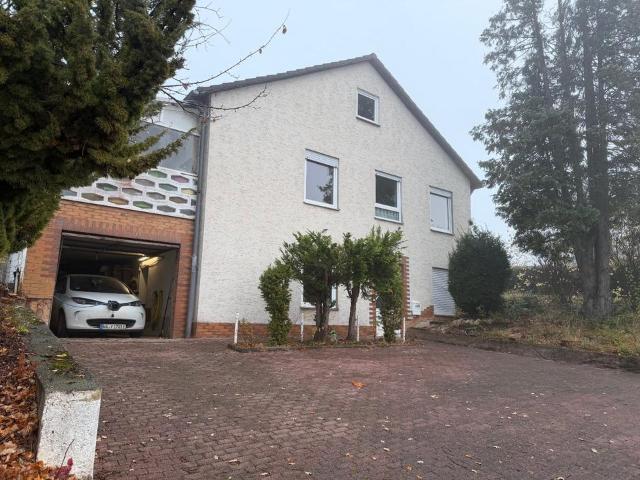 Großzügiges Einfamilienhaus in MengeringhausenLünnenberg