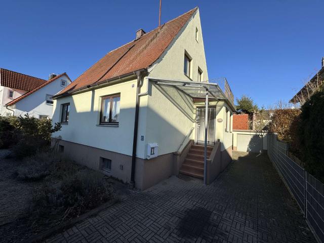 Großzügiges Einfamilienhaus in Top Lage von Karlsfeld!