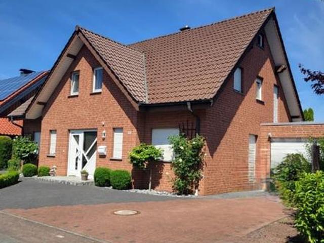 Großzügiges Einfamilienhaus Zweifamilienhaus