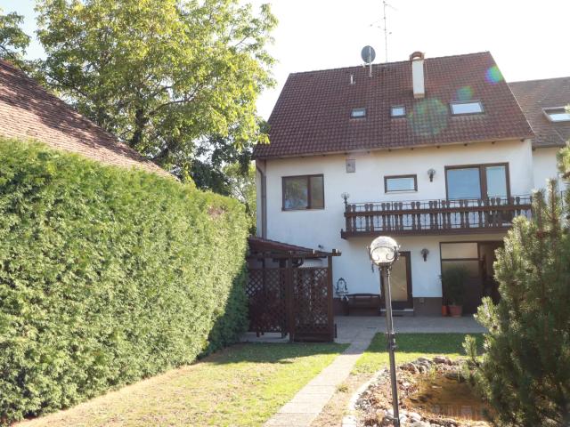 GROSSZÜGIGES Einfamilienhaus!