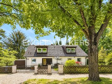 Großzügiges Familiendomizil in Nikolassee mit Vermietungspotenzial