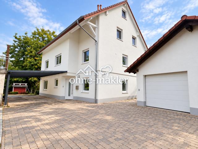 Großzügiges Familienhaus mit Einliegerwohnung in Reichenbach Steegen