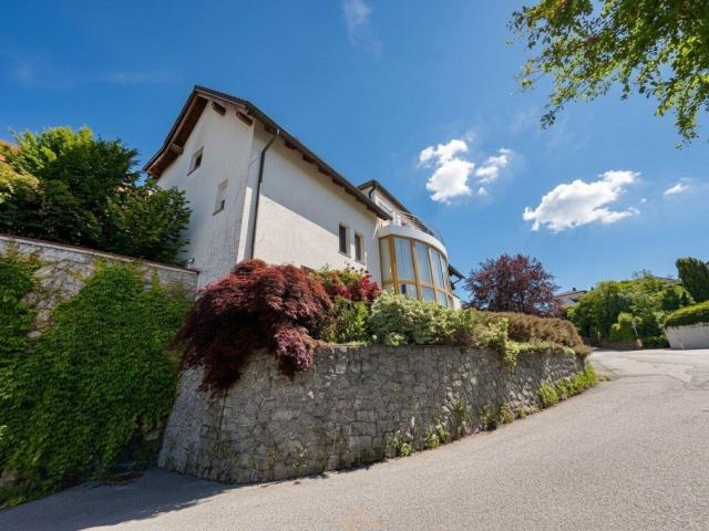 Großzügiges Familienhaus | 256 m² auf 3 Ebenen | Galerie mit 6 m Deckenhöhe | Doppelgarage | Whirlpool & Sauna | Münzbach, OÖ