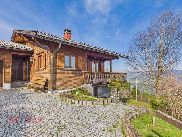 Großzügiges Ferienhaus mit Weitblick und Privatsphäre im Bregenzerwald