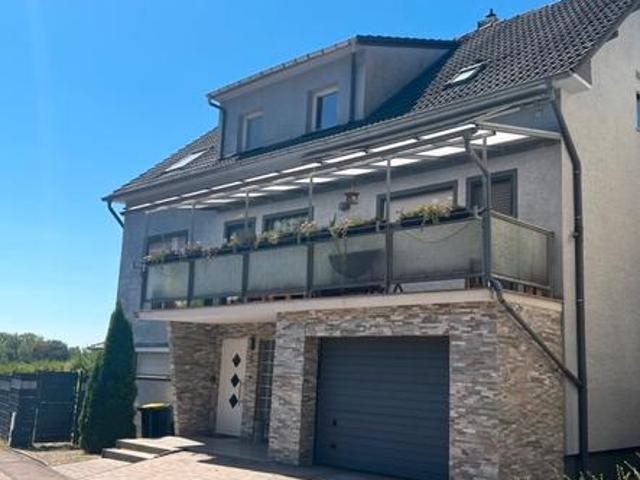 Großzügiges Haus Waldrandlage in Schoeneck zu verkaufen