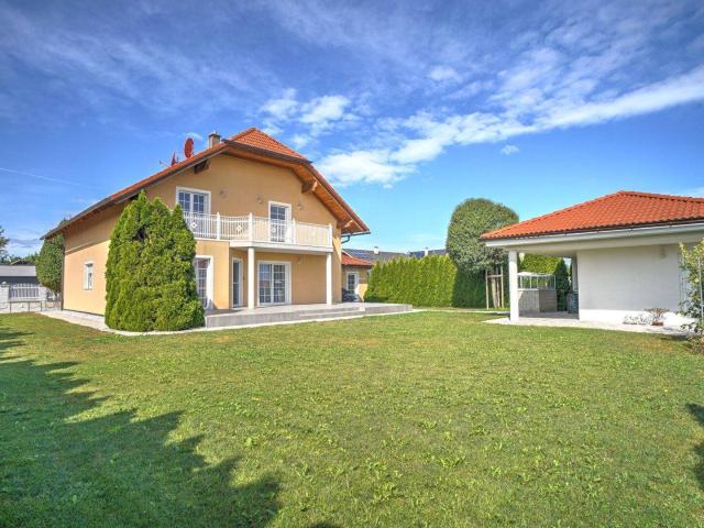 Großzügiges Haus in absoluter Ruhelage mit Garten und Blick Richtung Eisenstadt