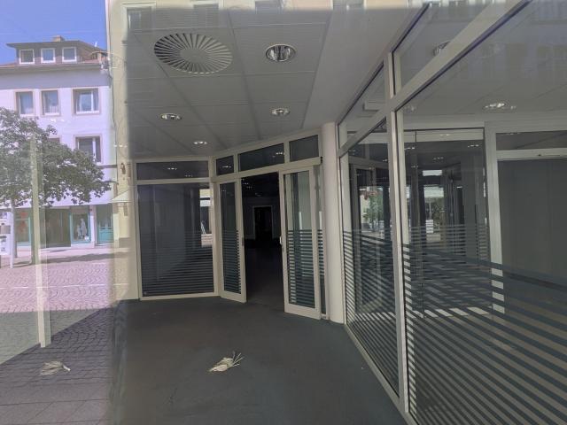 Großzügiges Ladenlokal in der Innenstadt